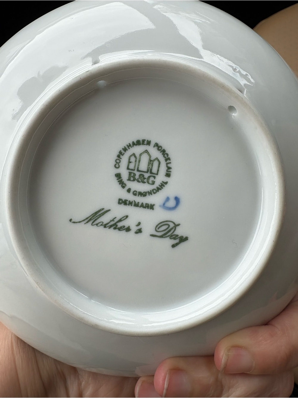 Vintage 1991 Bing & Grøndahl Mother’s Day collector plate from Denmark. - Picture 2 of 2